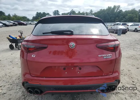 2018 Alfa Romeo Stelvio Quadrifoglio из США, поврежденный, VIN ZASFAKEV3J7C30767